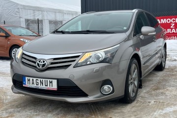 2.0 124 KM Skóry Kamera Cofania Ledy Nawigacja Tylko 183 Tys. Km