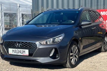 1.6 136 KM Ledy Navi Kamera Cofania Keyless Dwa Komplety Kół