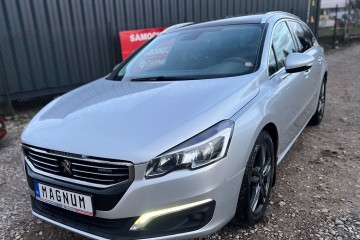 2.0 HDI 180 KM Automat Skóry PDC Panorama  Navi Nowe Opony